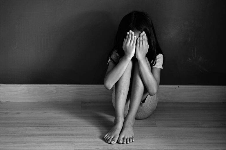 4 Year Old Girl Raped: 4 साल की बच्ची को घर में अकेला पाकर उसके साथ किया दुष्कर्म आरोपी घायल अवस्था में गिरफ्तार