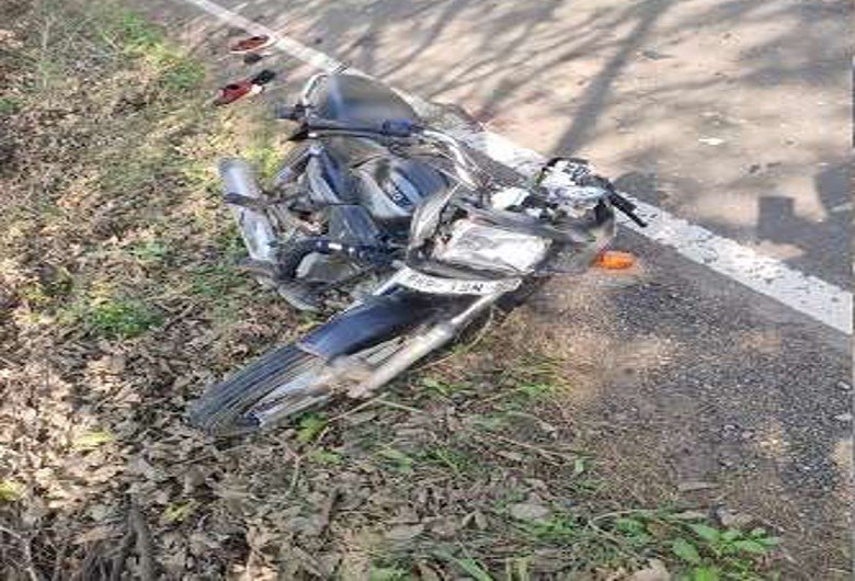 rewari bike road accident