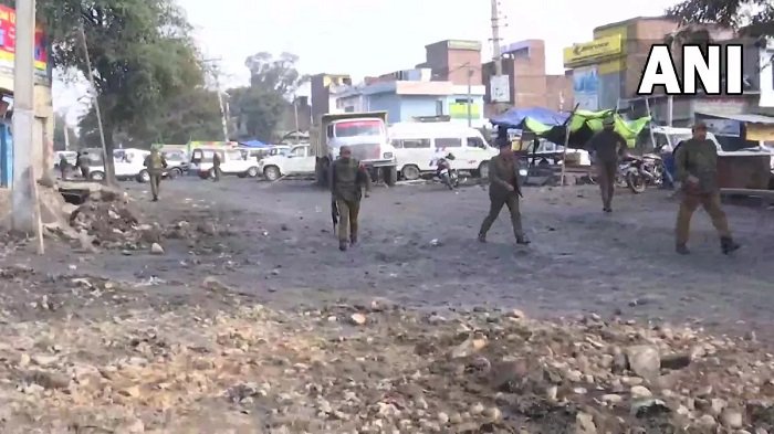 Bomb Blasts in Narwal Area: नरवाल इलाके में लगातार हुए 2 बम धमाके, 6 लोग घायल