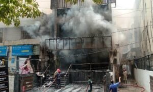 Fire at Lajpat Nagar i7 Hospital