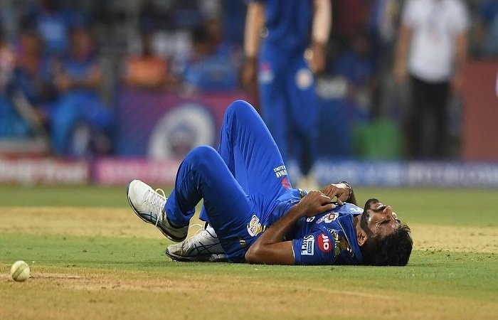 Jasprit Bumrah Out of IPL: तेज गेंदबाज जसप्रीत बुमराह की होगी सर्जरी, IPL 2023 से हुए बाहर, मुंबई इंडियंस को लगा बड़ा झटका