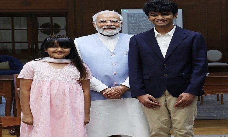 Pramod Mahajan Granddaughter: PM मोदी से मिली प्रमोद महाजन की 10 साल की नातिन, दिया अनोखा गिफ्ट
